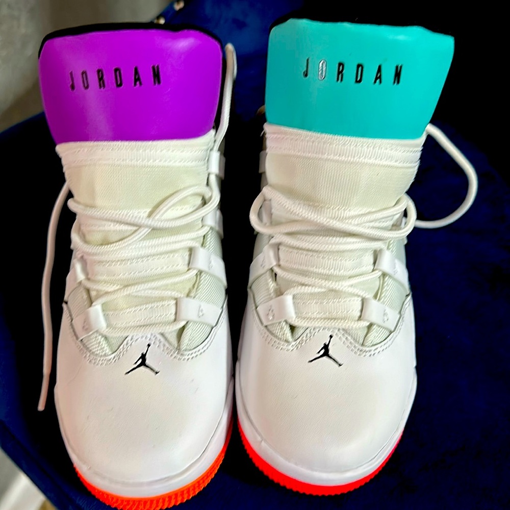 Jordan’s Max Aura Size 2.5